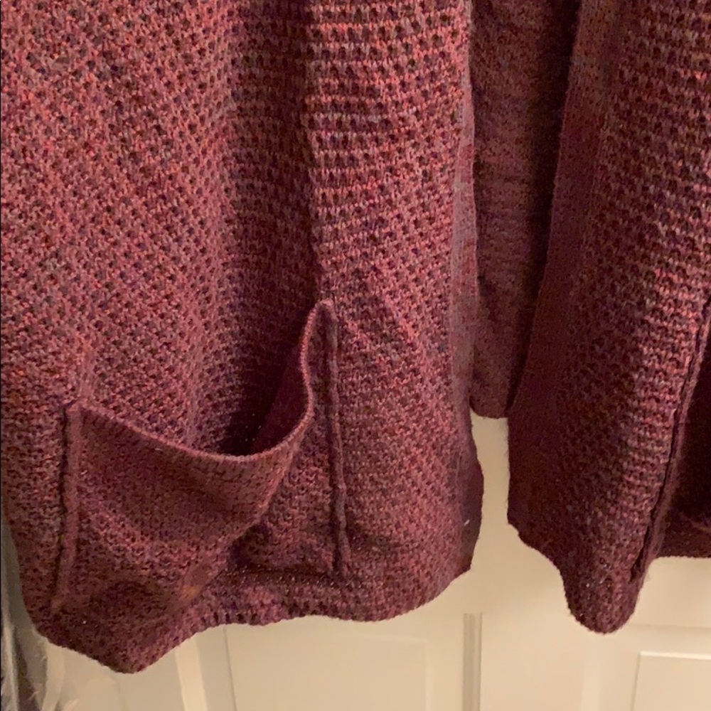 Sweater - Picture 3 of 3